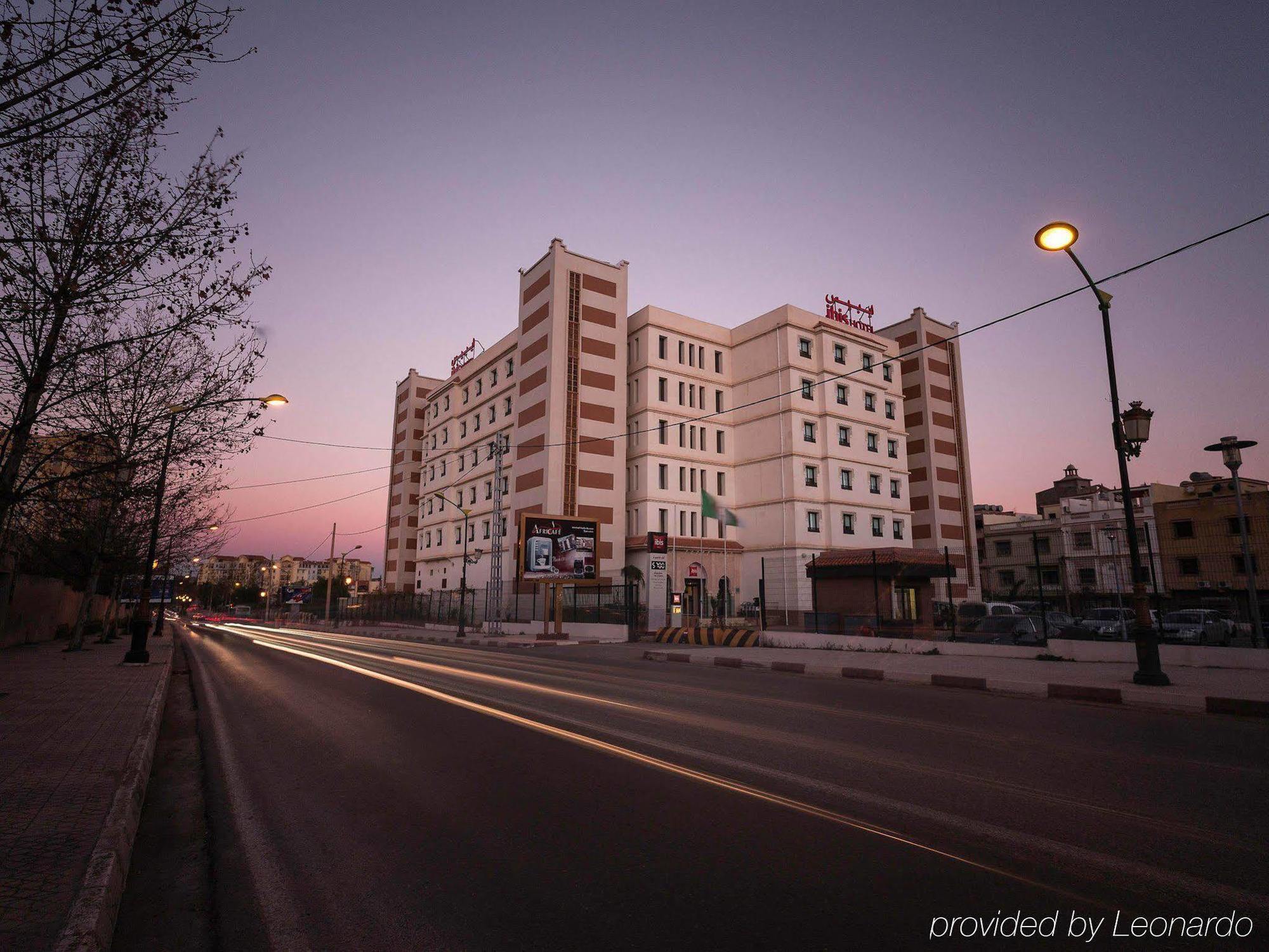 Отель Ibis Тлемсен Экстерьер фото